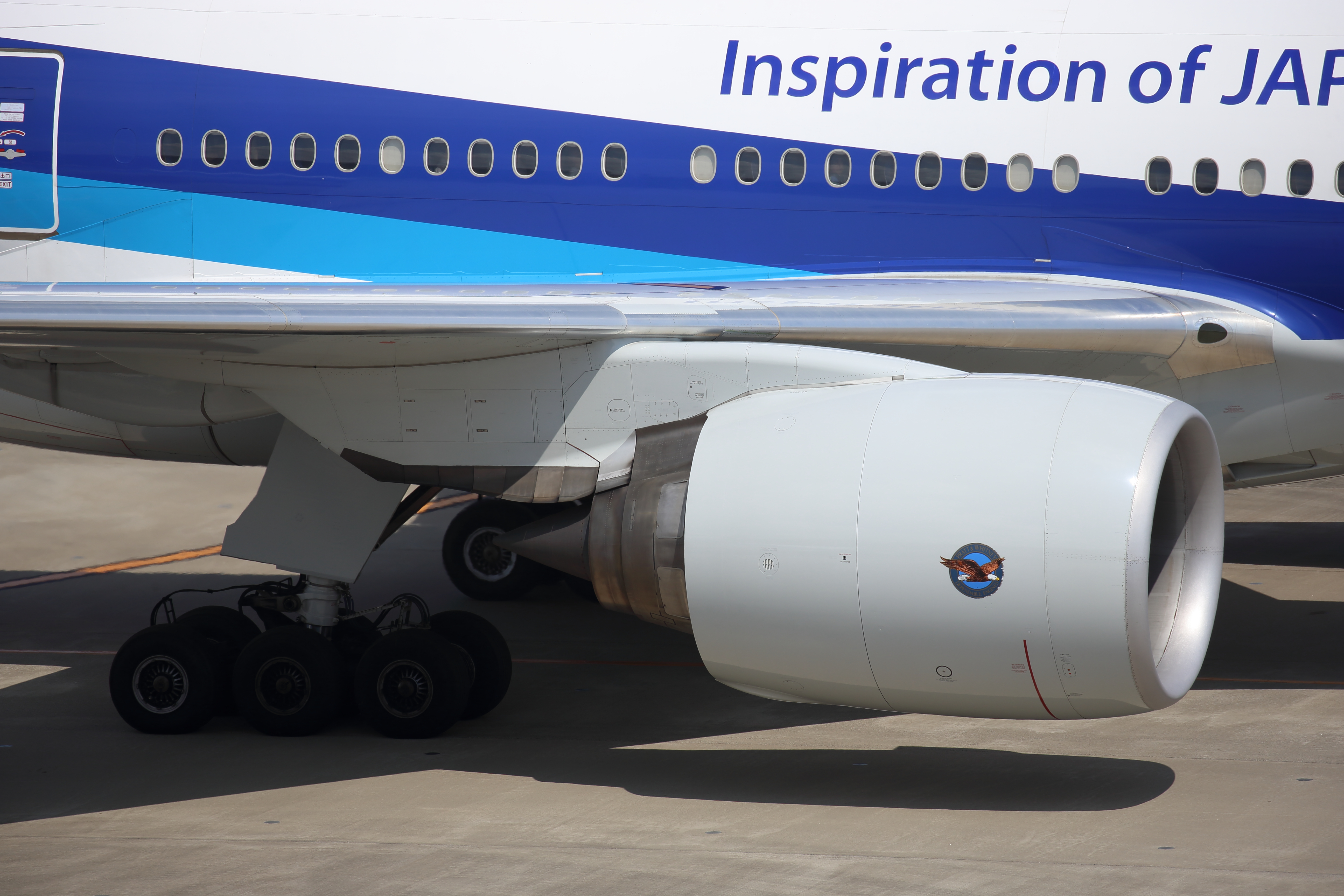 エンジン ボーイング メーカー 777 JAL B777